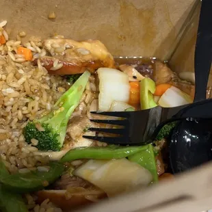 Teriyaki chicken with rice and veggies