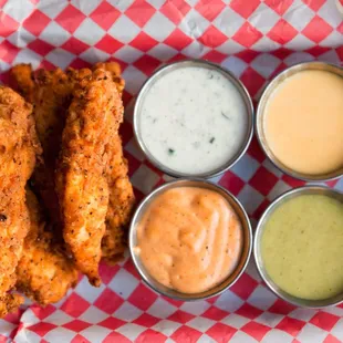 chicken wings, poultry, chicken, bbq wings, bbq chicken, food, fried chicken wings, fried chicken, chicken wings and fried chicken