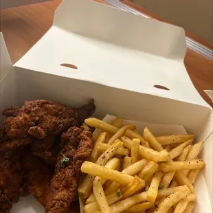 Medium 6 Tender Meal tender are very good not a fan of the Fries I like how they stay open and have great lemonade that they make a house
