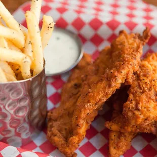 chicken wings and fried chicken, food