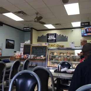 ramen and noodles, interior