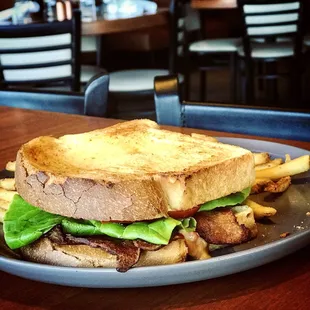 Pimento BLT