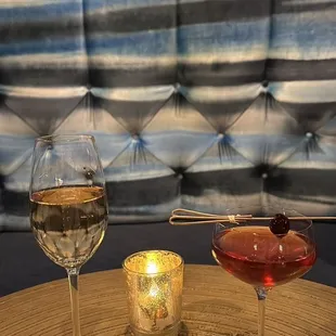 Sparkling rosé and Civil Unrest - IG @bougiefoodieboi