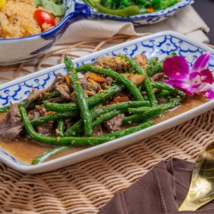 Garlic green beans
