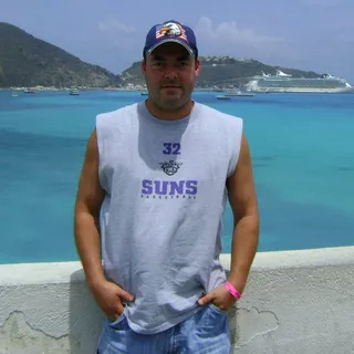 Tim F.