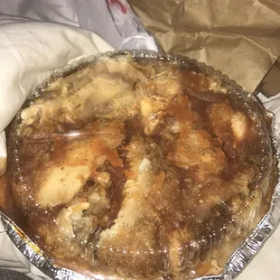 Fried chicken &amp; sauce w/ Rasta pasta