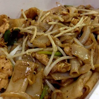 Chicken Chow Fun