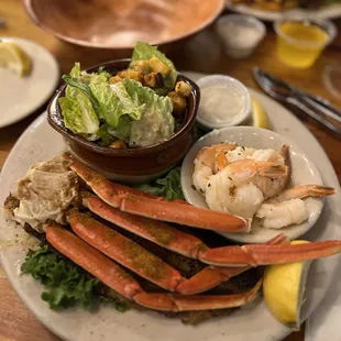 Fish (grouper), shrimp, and snow crab. Side salad.