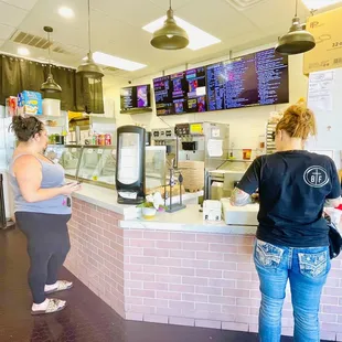 two women ordering