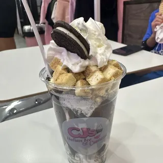 Oreo Cheesecake Crumble