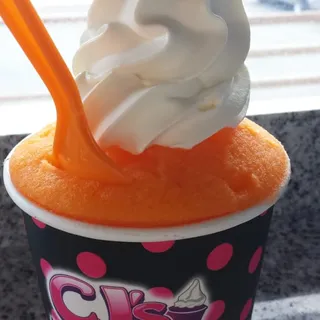 Vanilla Frozen Custard