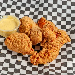 chicken wings and fried chicken, bbq chicken, bbq wings, chicken, chicken wings, fried chicken, poultry, food, fried chicken wings