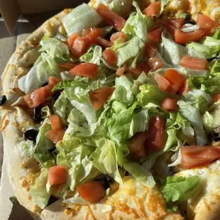 Taco pizza