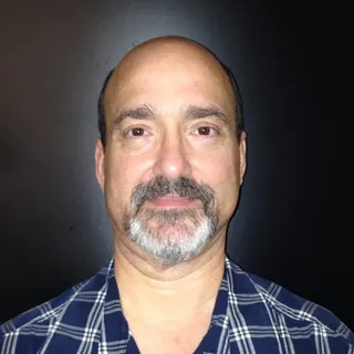 Dan B.