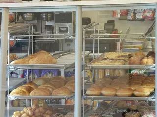 Donut Queen & Ice Cream