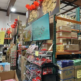 Inside CK SF Trading Inc., San Leandro, CA.