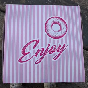 Donut box (top).