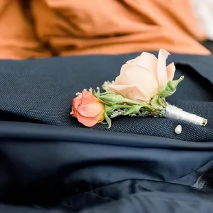 Groomsmen boutonnière