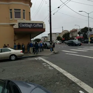 The heavy crowd hanging outside!