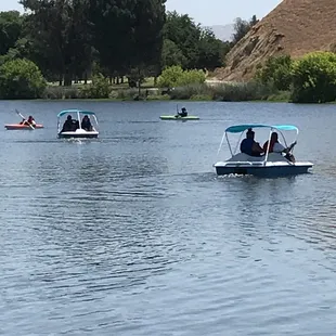 Lake full of paddlers today