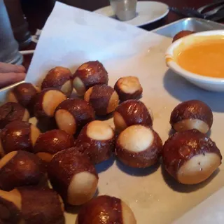 Pretzel Bites