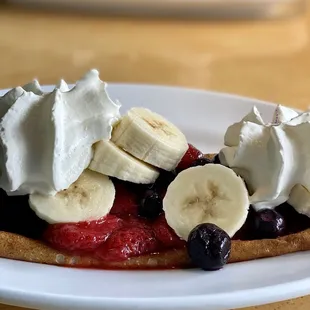 Special crepes with berries