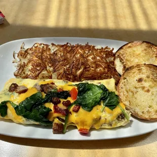 Special Omelette - sausage, red pepper, spinach &amp; cheddar. Really liked how fluffy the eggs were!