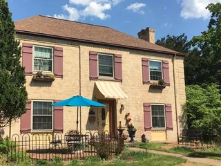 Munro Manor Lodging