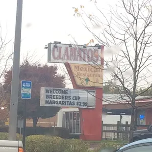 Minutes from Lexington's Airpot