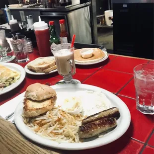 Breakfast at the bar.