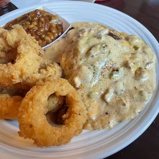 Pontchartrain Catfish.  Damn good. $14.50, you fucking kidding me??  Two fillets under there, boom