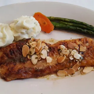 Saute Puppy Drum Almondine