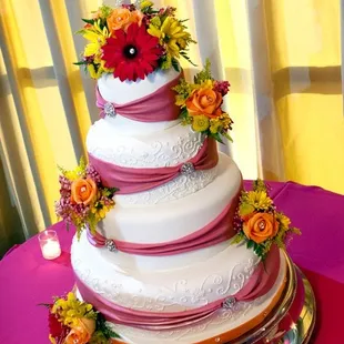 a three tiered wedding cake