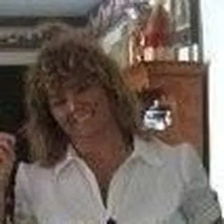 Linda L.