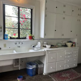 The kitchen. Great shape, lots of storage and next to living room and maids quarters.