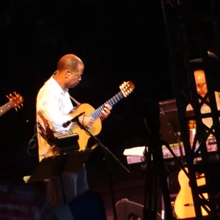 Earl Klugh