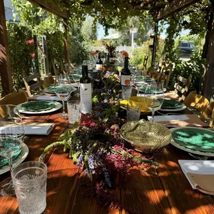 All the events I've seen at Zinc/Clark Ferrea Winery have been nothing but beautiful.