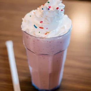 strawberry shake, 7-20-2023