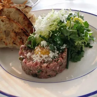 Classic Steak Tartare*