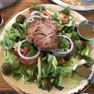 Tuna Bella Salad