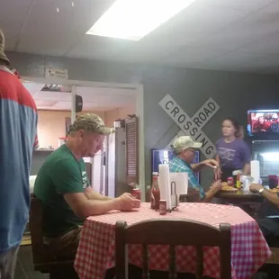 Just small town hospatality and damn good food! Well worth the drive, excellent fish and most increadible hush puppies ever!