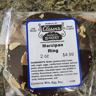 Marzipan ring