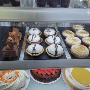 food, cupcakes