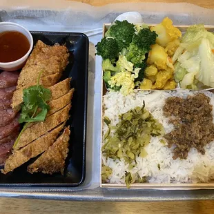 Sausage &amp; Chicken Roll Bento Box