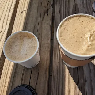 Oat milk cappuccino and caramel latte