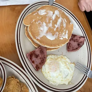 Small pancake combo.