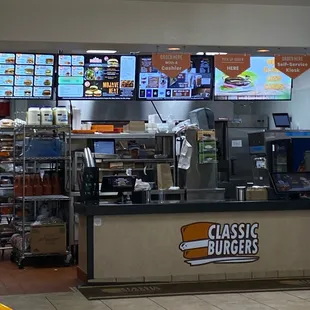 the interior of a fast food restaurant