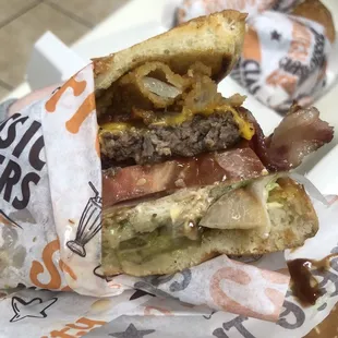 Inyokern Cowboy Cheeseburger