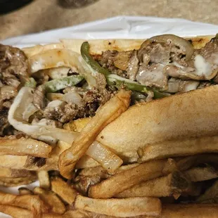Philly Cheesesteak to go