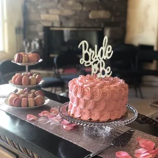 Custom cake, lemon cake and vanilla buttercream! It was so good!